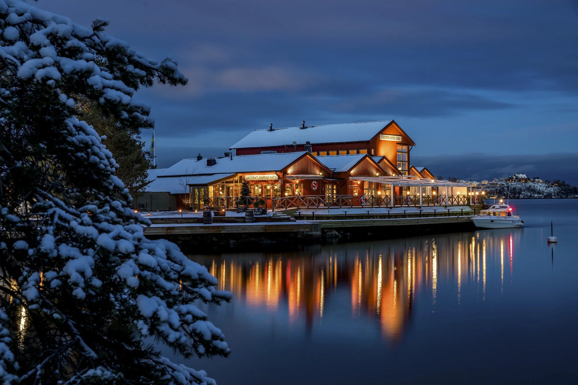 Julbord på Fjäderholmarnas Krog & Magasin — Fjäderholmarnas Krog & Magasin, Stora Fjäderholmen