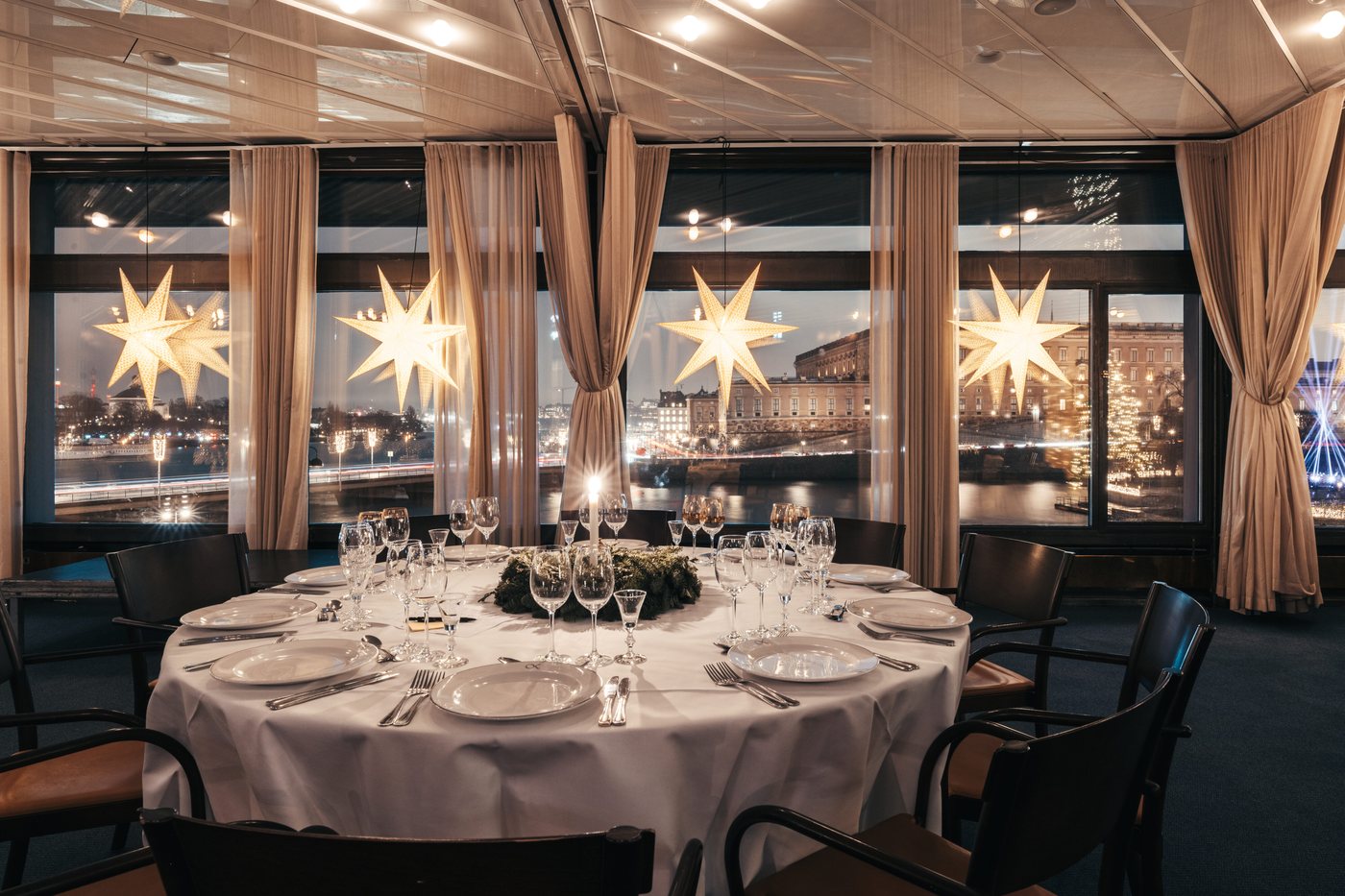 Julbord på Operaterrassen — Operaterrassen, Karl XII:s Torg 3